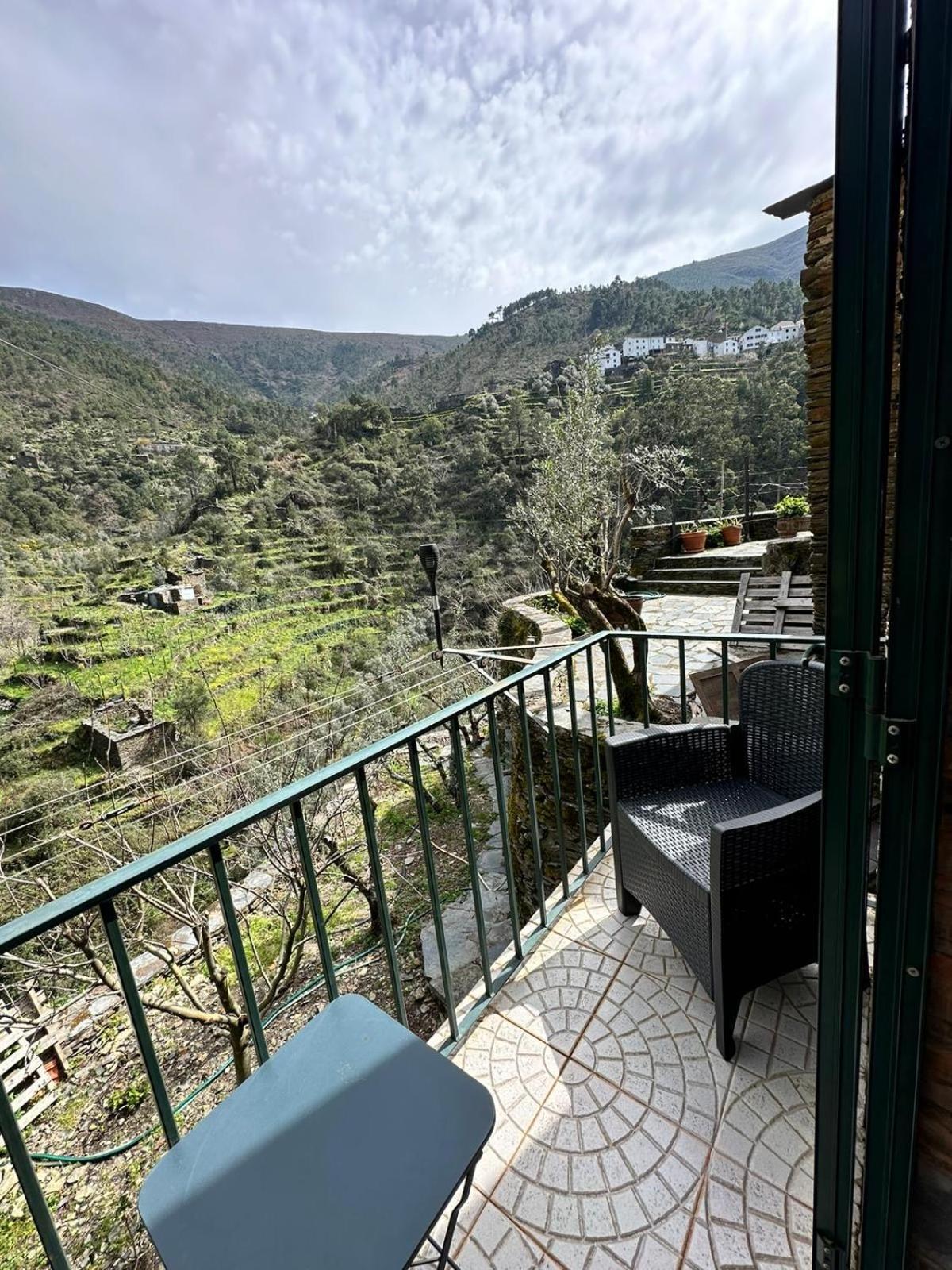 Villa Dreams In Xisto à Piódão Extérieur photo